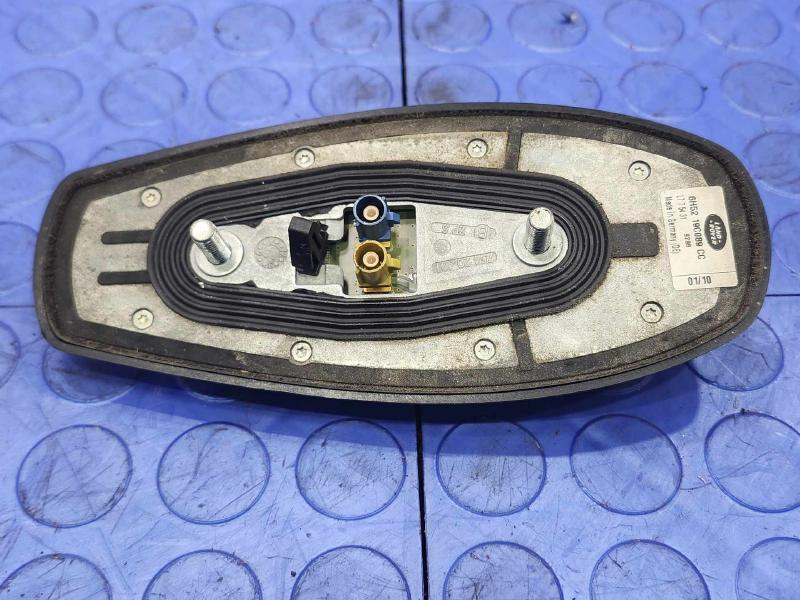 2010 Land Rover Range Rov Antenna