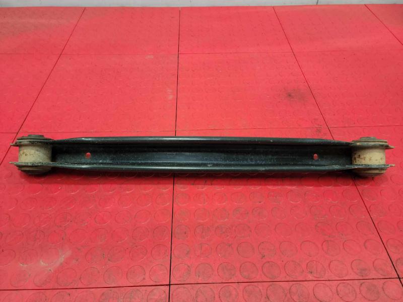 2011-2020 GMC Yukon Rear Lower Control Arm Left or Right Side OEM 22868629,RH