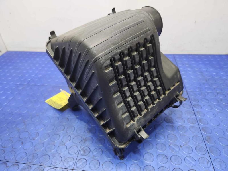 2011-2014 Hyundai Sonata 2.4L Engine Air Cleaner Box Assembly OEM 281103Q100