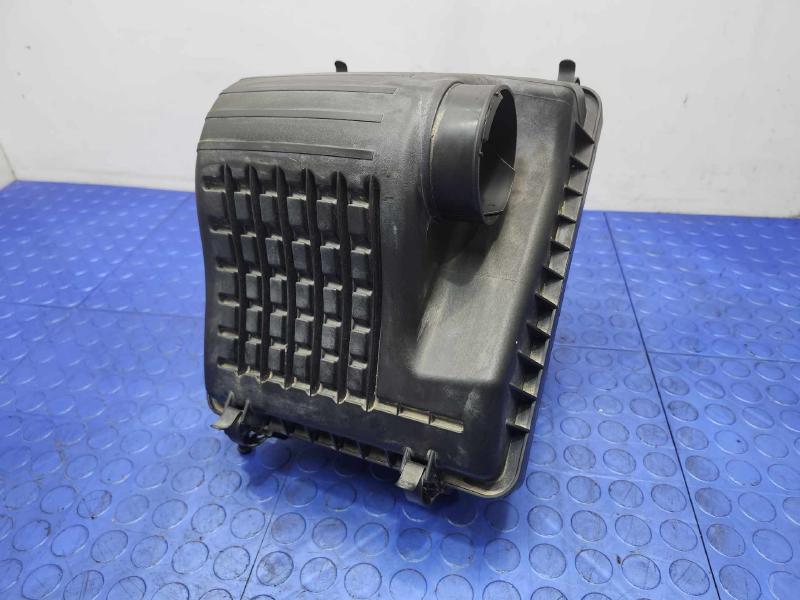2011-2014 Hyundai Sonata 2.4L Engine Air Cleaner Box Assembly OEM 281103Q100