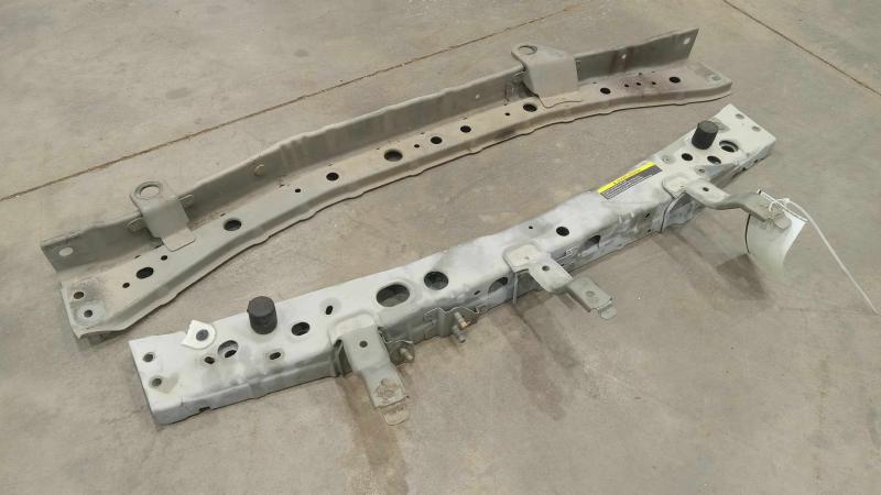 2012 Nissan Versa Radiator Support