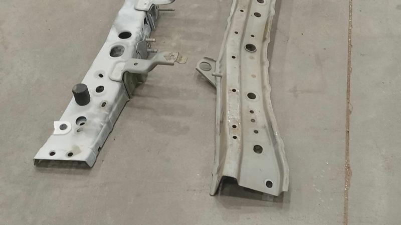 2012 Nissan Versa Radiator Support