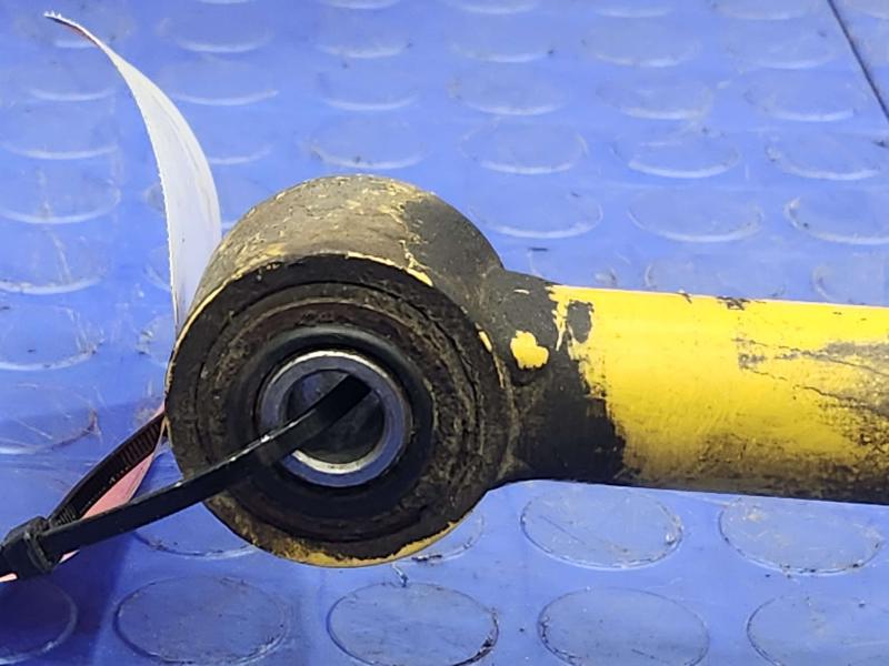2011 Maserati Quattroporte Strut Assembly