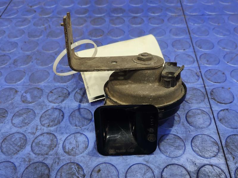1997 Dodge Dakota Low Note Horn Assembly Genuine OEM Part 56043048