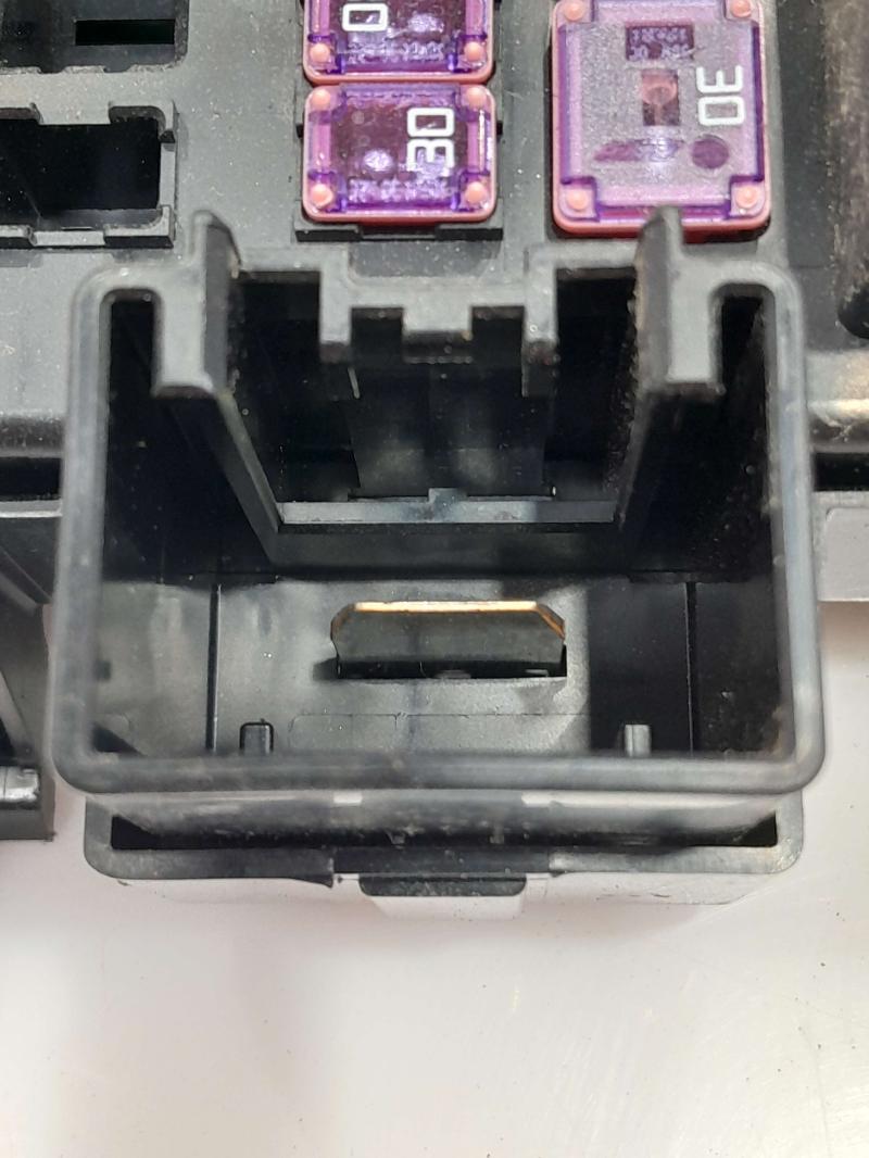 2019 Chevrolet Blazer Cabin Fuse Box