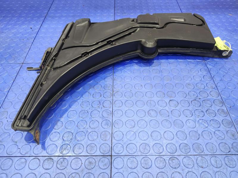 2018 Alfa Romeo Giulia Washer Bottle