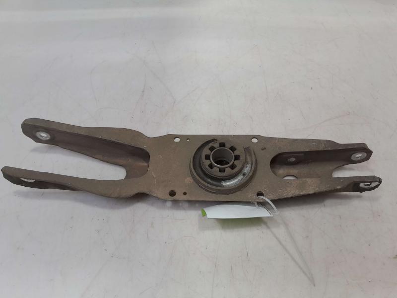 2014 Mercedes CLA-Class Lower Control Arm Rr