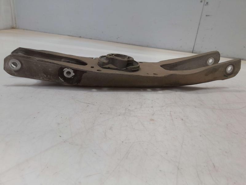 2014 Mercedes CLA-Class Lower Control Arm Rr