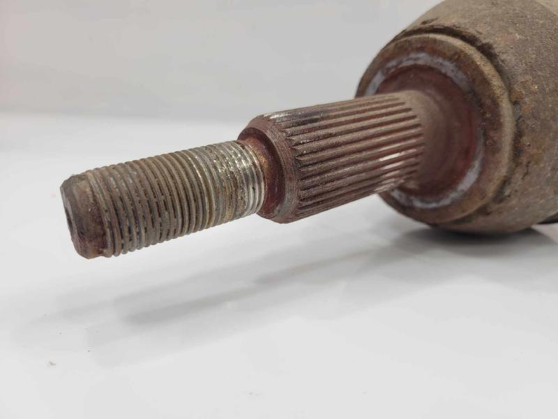 2004 Lincoln Navigator Axle Shaft