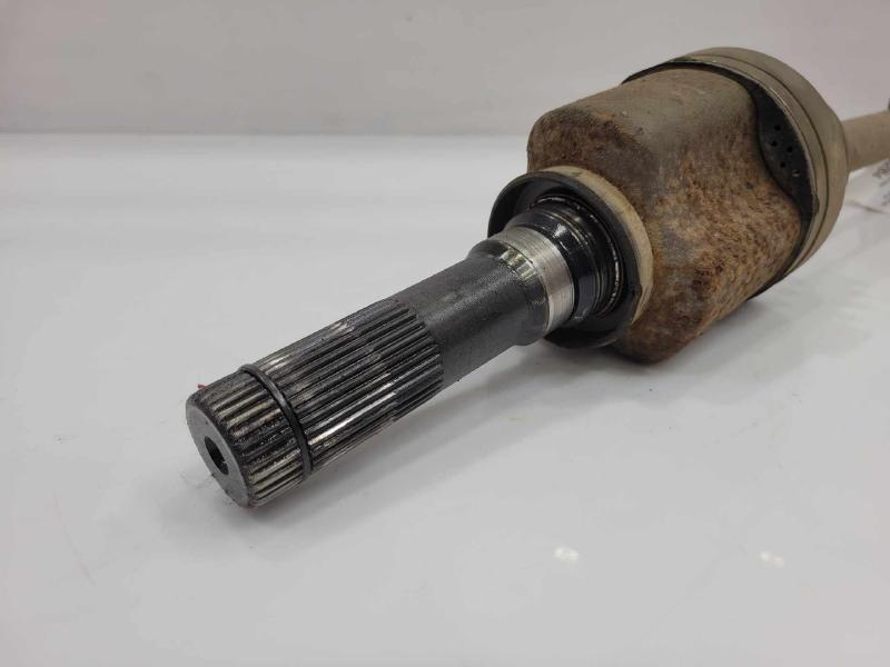 2004 Lincoln Navigator Axle Shaft