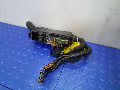 2011-2017 Nissan Juke Engine Fusebox Relay Box Assembly Genuine OEM 2438351E00