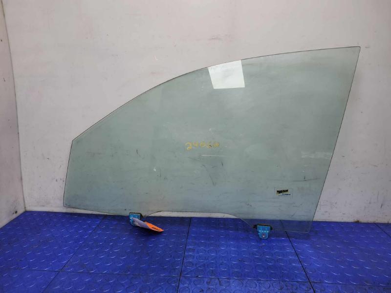 2017 Mitsubishi Outlander Front Door Glass/Window
