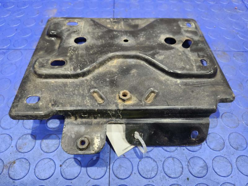 2010 Chevrolet Tahoe Battery Tray