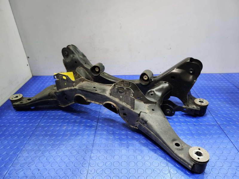 2020 Ford Escape Crossmember/Cradle/Undercarria