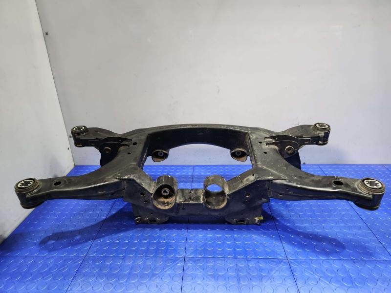 2020 Ford Escape Crossmember/Cradle/Undercarria