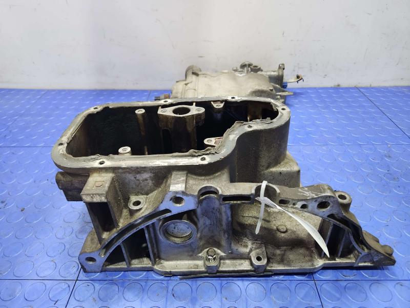 2011 Infiniti QX56 Oil Pan