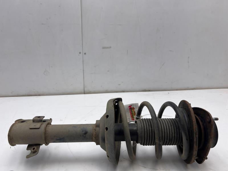 2005 - 2009 Subaru Outback Front Strut Assembly RH Passenger Side OEM
