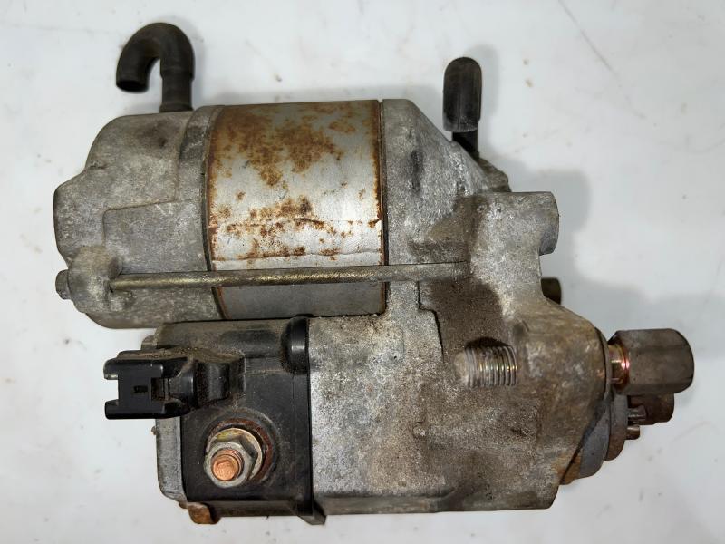 2001 Toyota Tundra Starter Motor