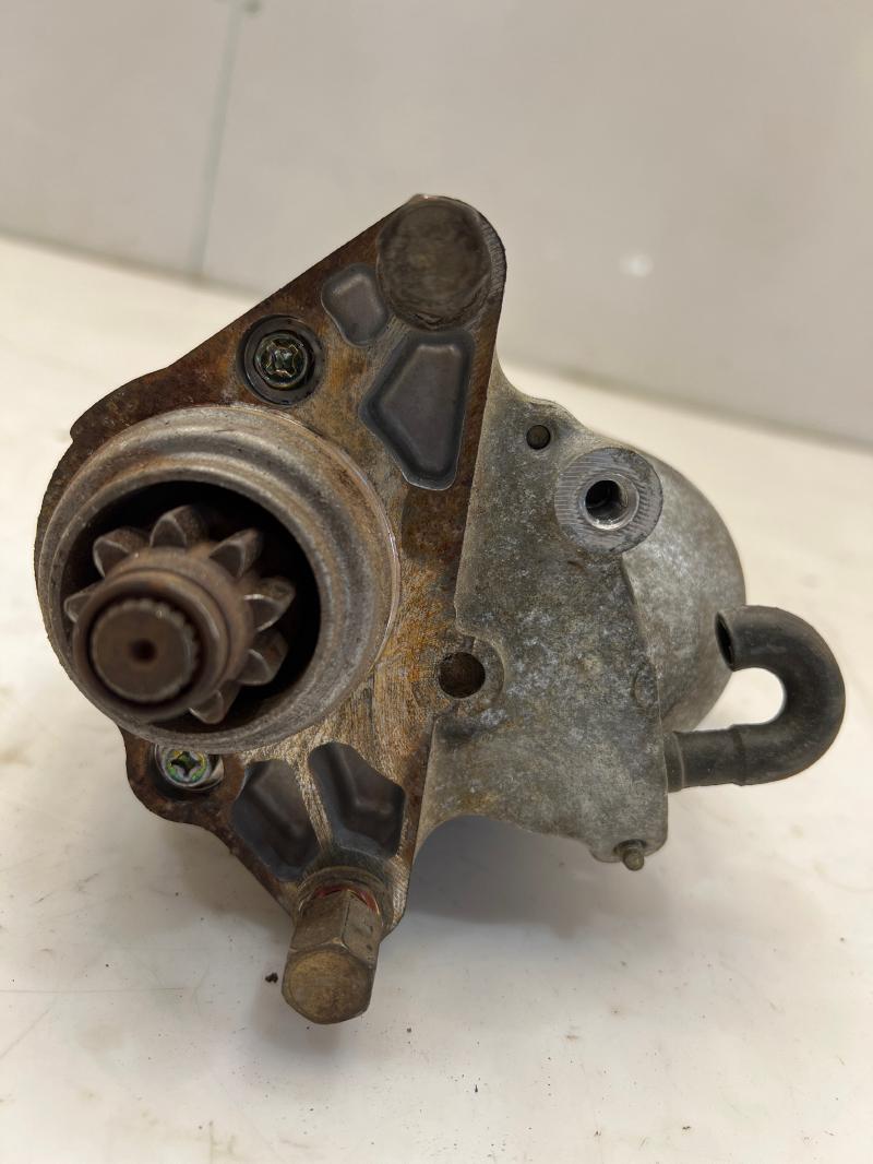 2001 Toyota Tundra Starter Motor