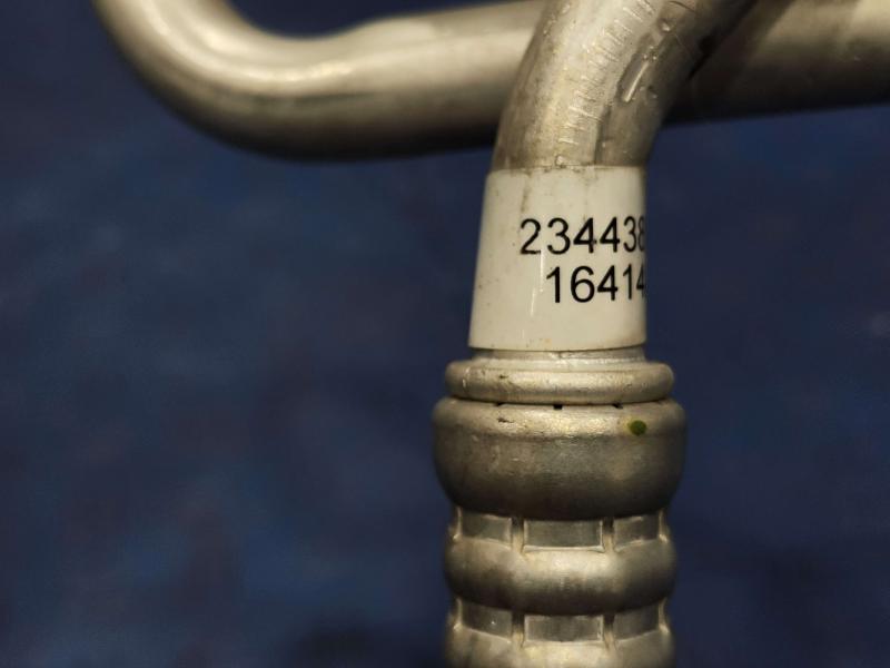 2015 Chevrolet Tahoe Air Conditioner Hose