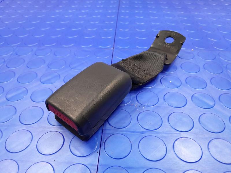 2021 Nissan Versa Rear Seat Belt