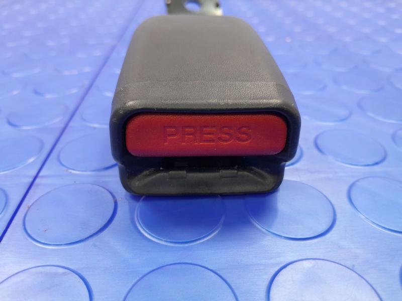 2021 Nissan Versa Rear Seat Belt