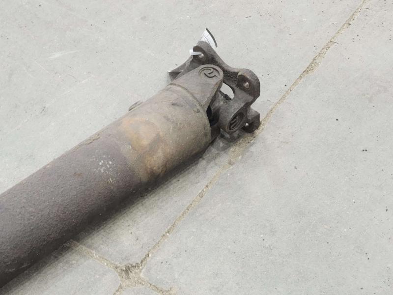 2004 Ford Explorer Rear Drive Shaft