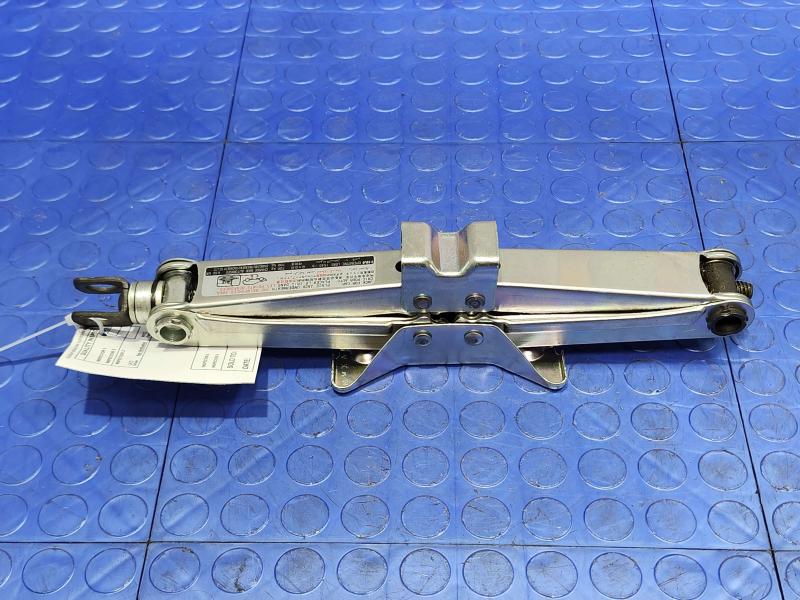 2015 Honda Fit Jack Assembly
