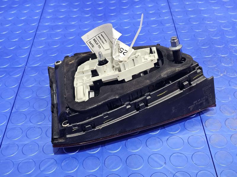 2016 Volkswagen Jetta Tail Light Assembly