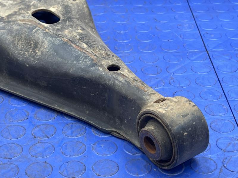2011 Ford Explorer Lower Control Arm Rr