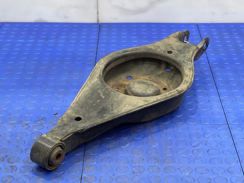 2011 Ford Explorer Lower Control Arm Rr