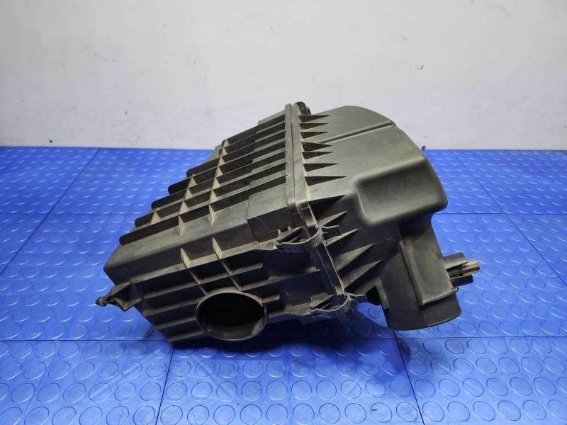 2016 Ford Transit 250 Air Cleaner