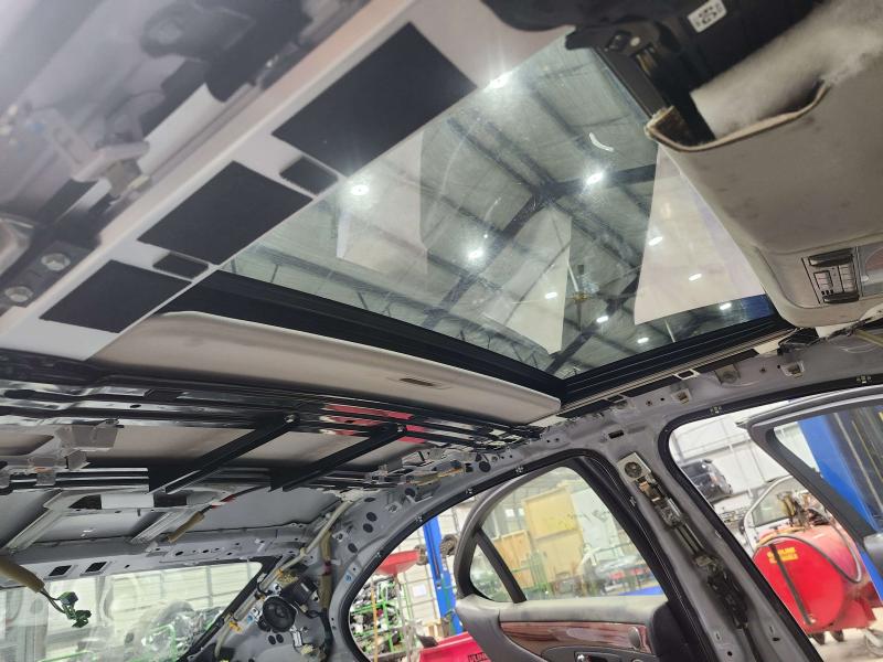 2008 Lexus LS 460 Roof Glass (Glass Only)