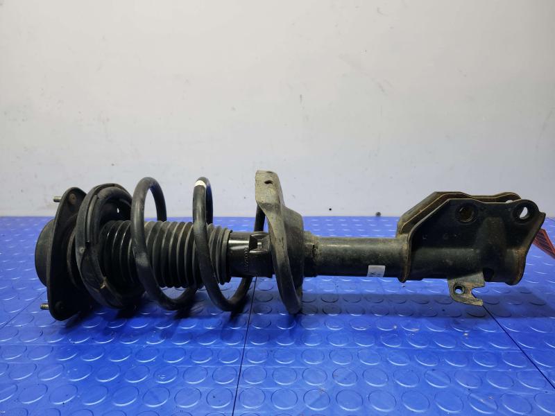 2015 Subaru Forester Strut Assembly