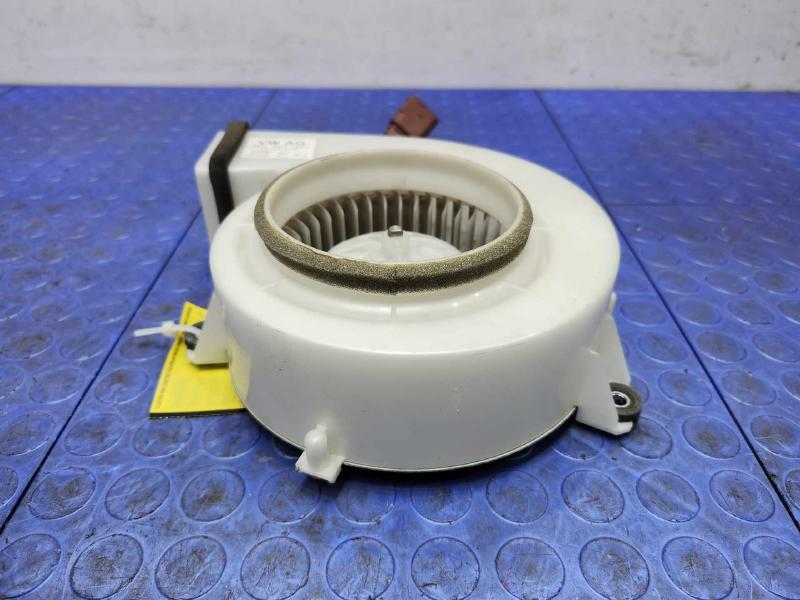 2013-2016 Volkswagen Jetta Hybrid Battery Pack Cooling Motor Assembly OEM 7P0907463