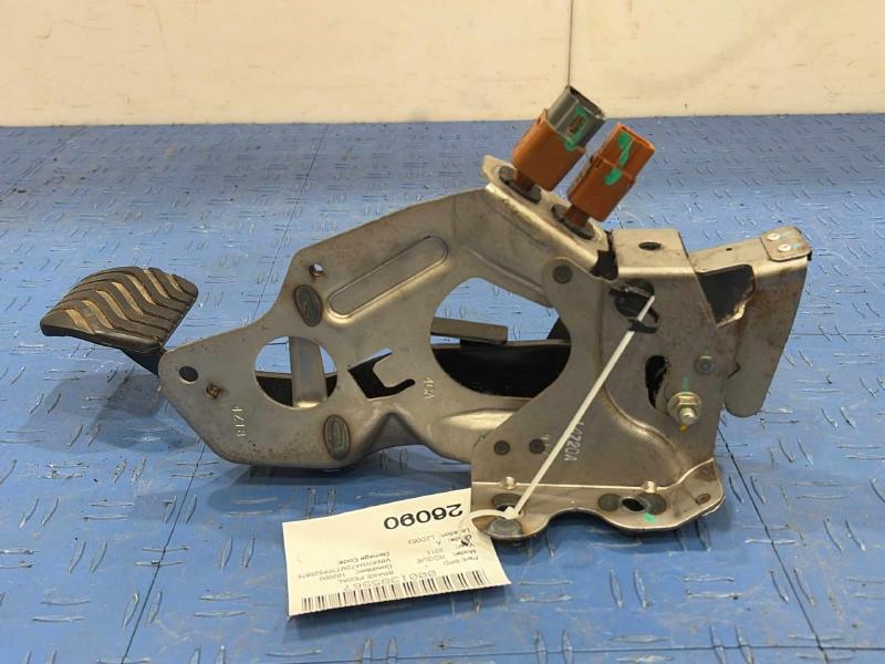 2015 Nissan Rogue Brake Pedal
