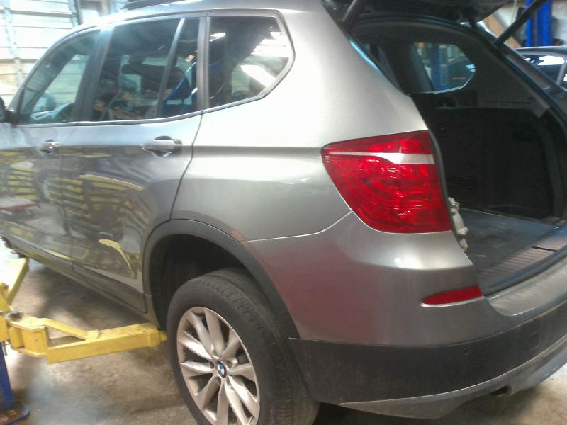 2013 BMW X3 Front Seat