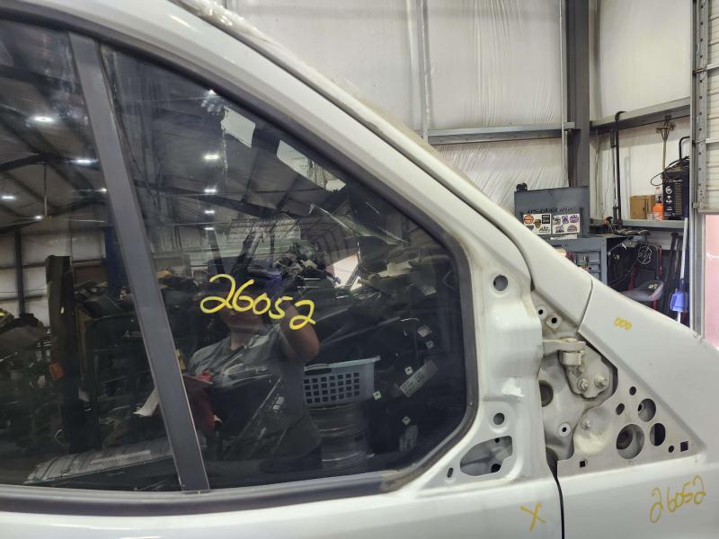 2016 Ford Transit 250 Front Vent Glass/Window