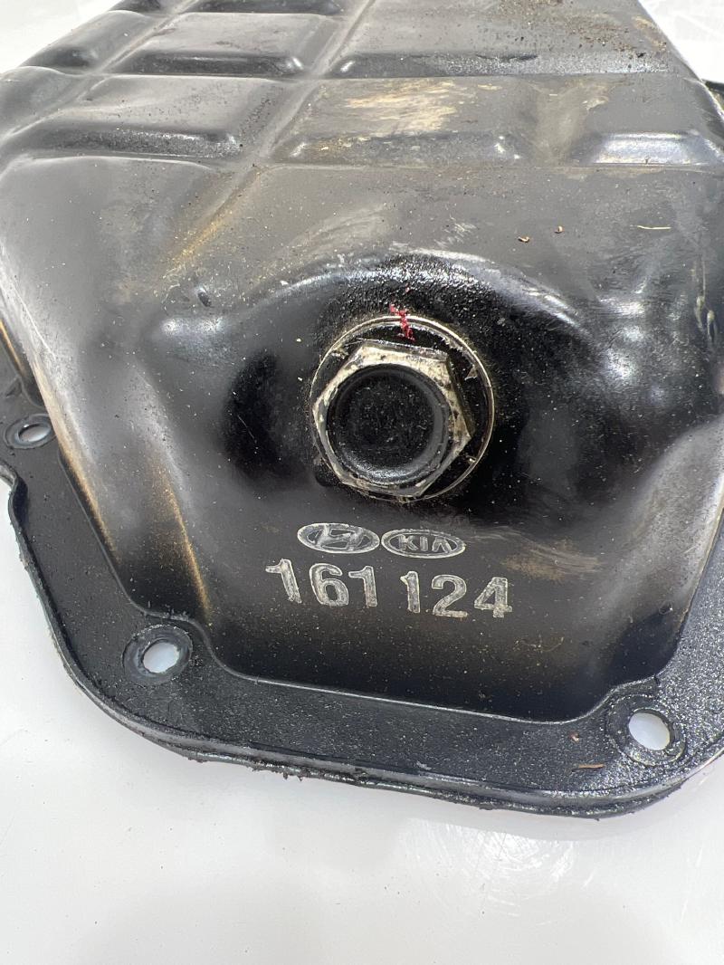 2017 Kia Sorento Oil Pan