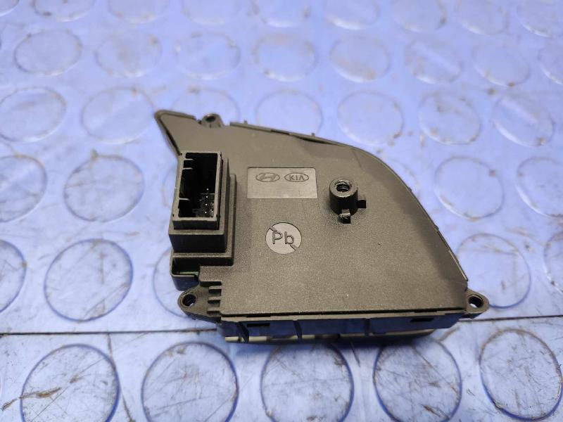 2019-2021 Kia Forte Steering Wheel Bluetooth Media Switch Right Side Genuine OEM