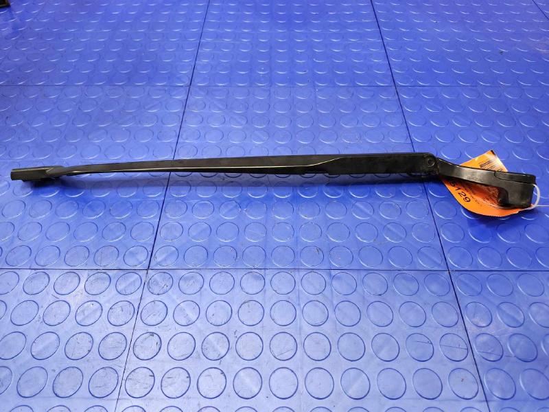2014 Chevrolet Silverado 1500 Wiper Arm