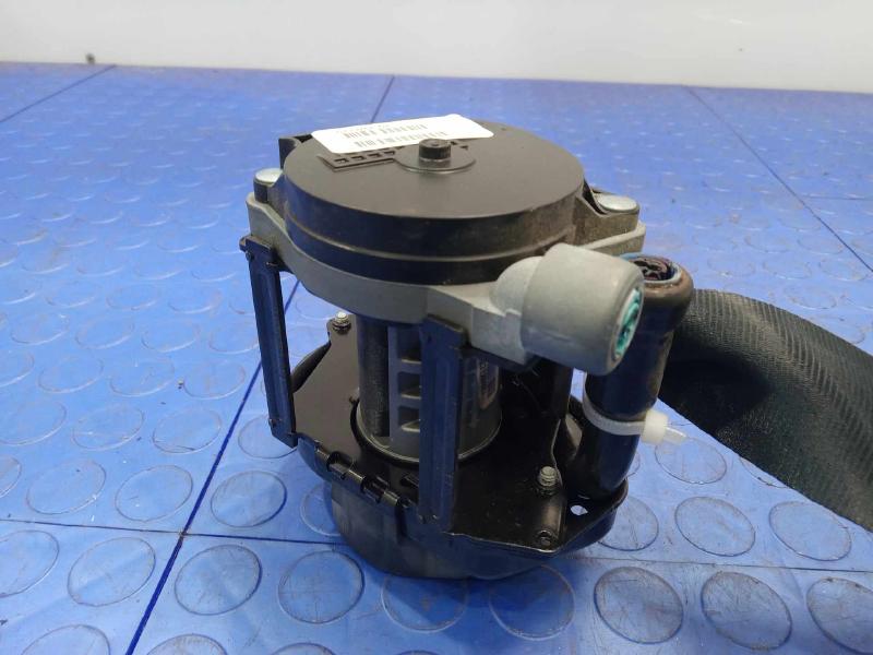2013 Ford Focus Front Seat Belt