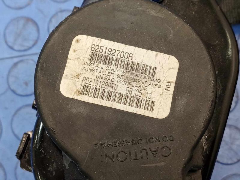 2013 Ford Focus Front Seat Belt