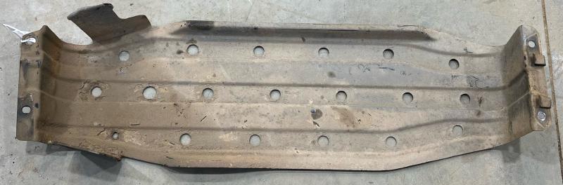 2000 - 2004 Nissan Xterra 3.3L Fuel Tank Skid Plate OEM 17285-4S400