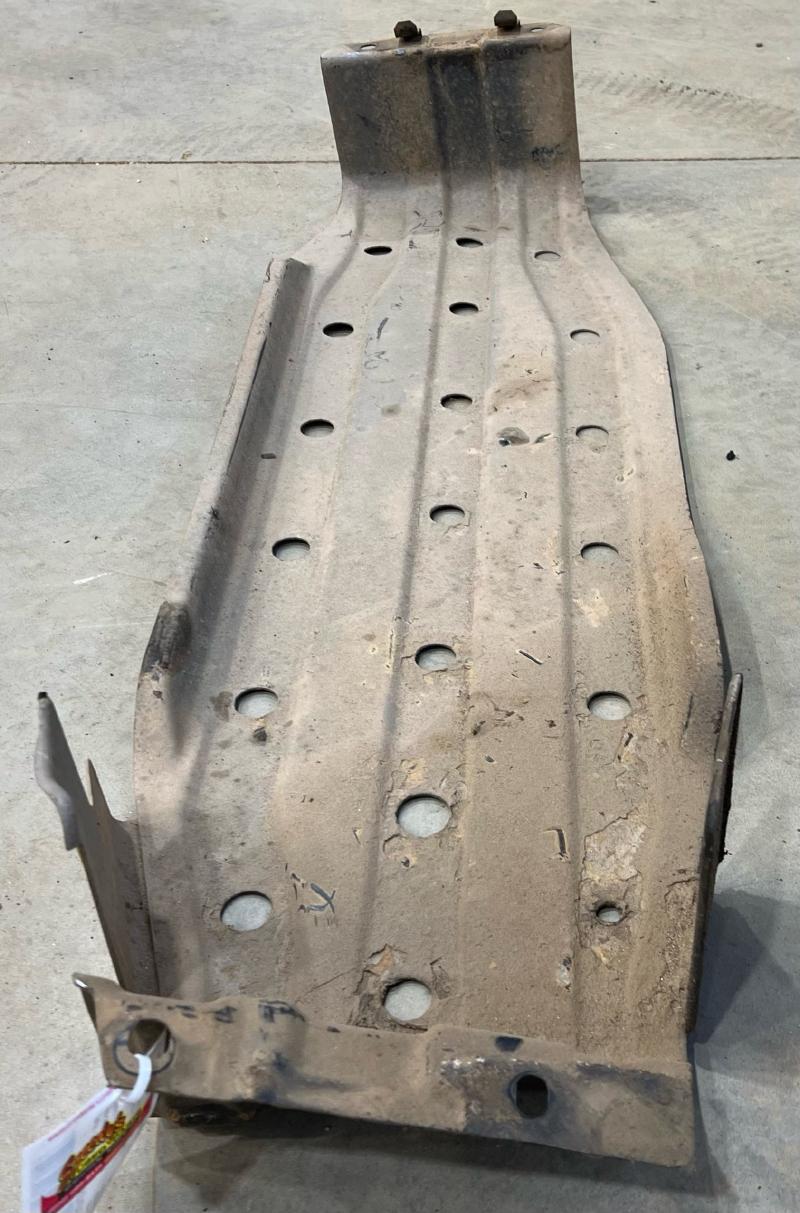 2000 - 2004 Nissan Xterra 3.3L Fuel Tank Skid Plate OEM 17285-4S400