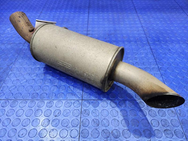 2019 Chevrolet Tahoe Muffler