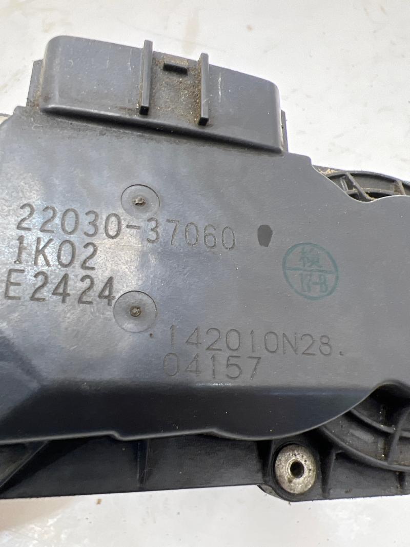 2012 Toyota Prius Throttle Body/Valve Assy