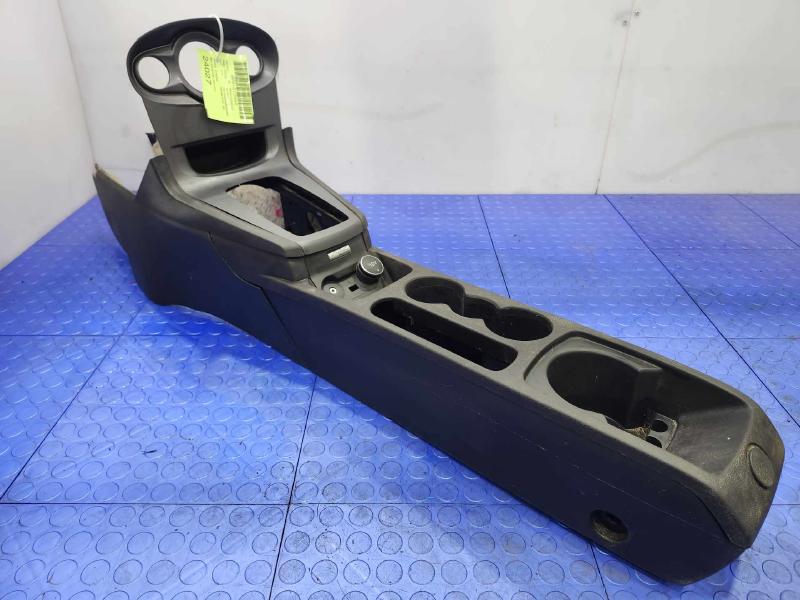 2014 Ford Fiesta Front Console