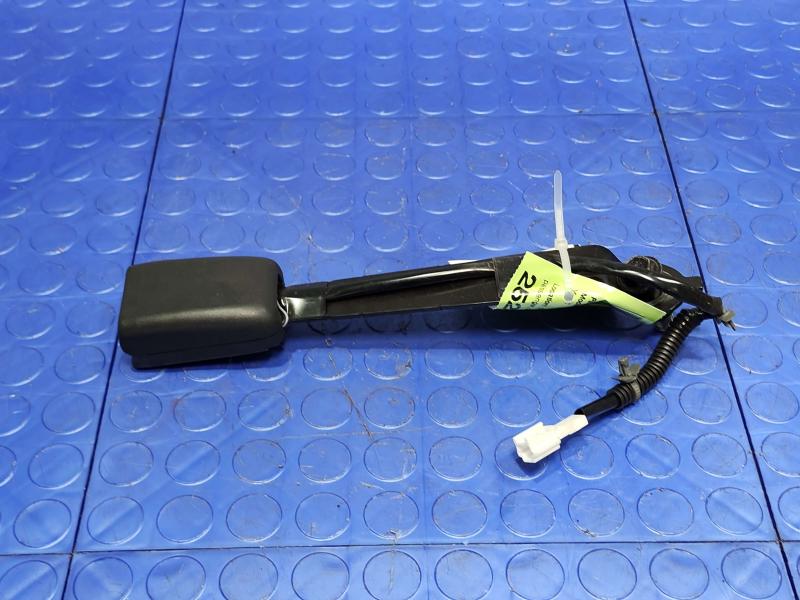2015 Chevrolet City Express Front Seat Belt