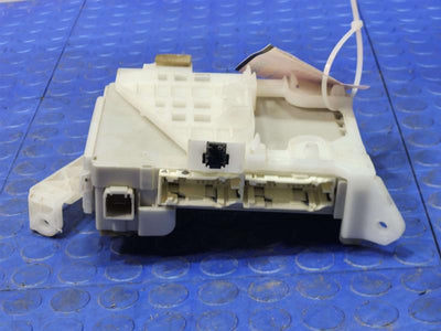 2011-2015 Toyota Prius 1.8L Instrument Panel Junction Block OEM 82730-47510